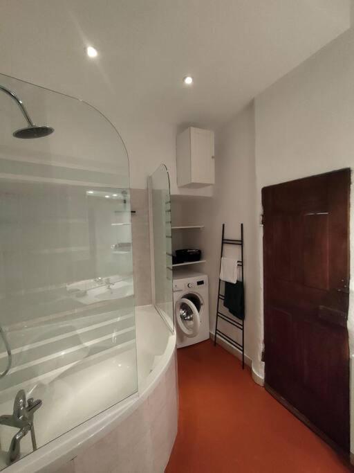 Appartement Au Coeur Du Village Sisteron Eksteriør bilde